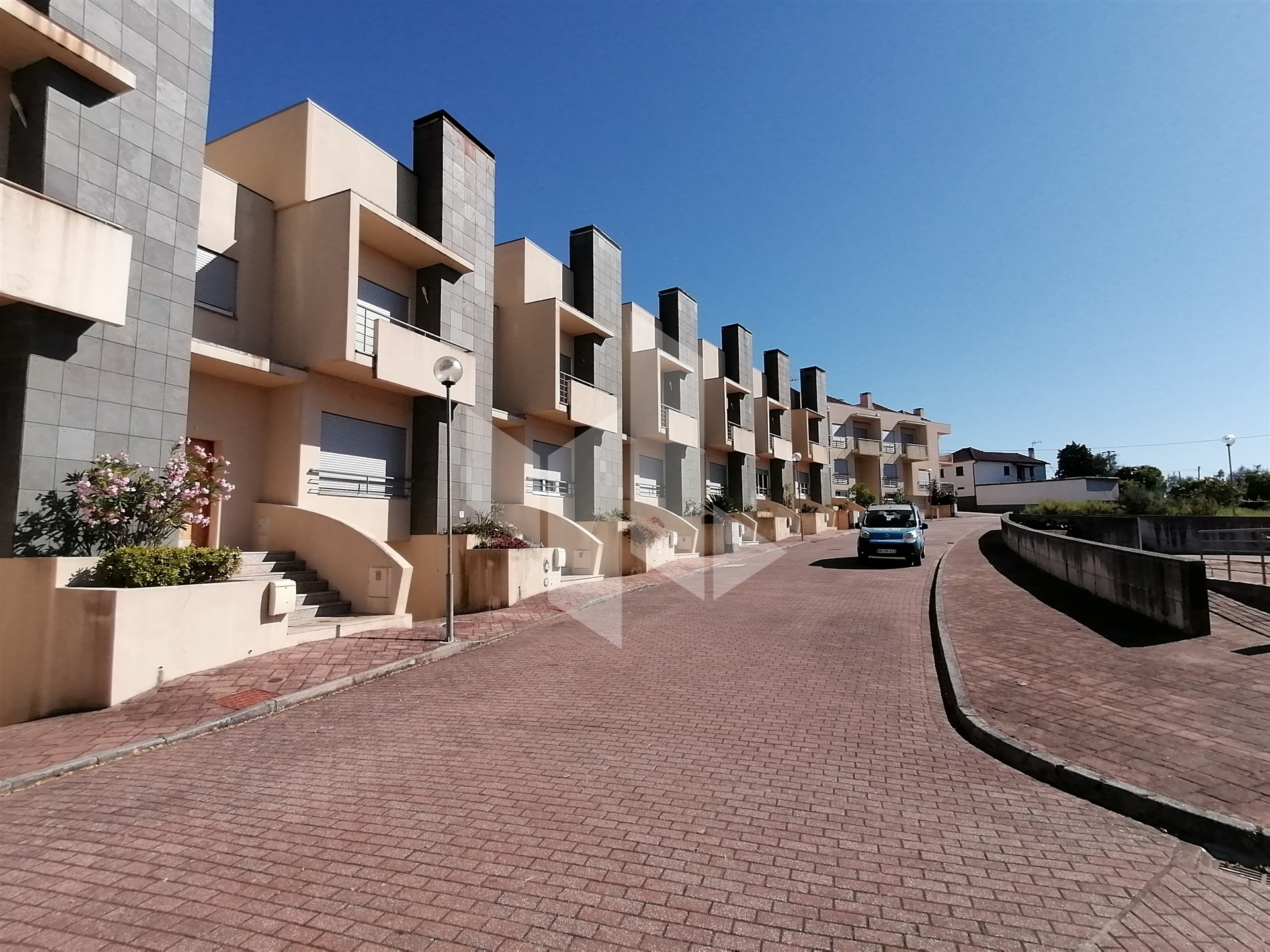 Moradia em Banda T4, Molelos